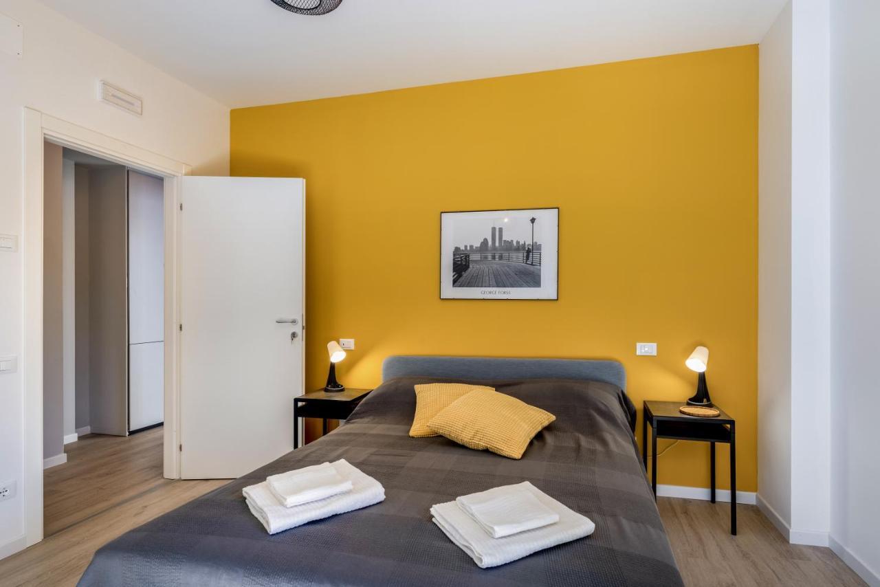 Family & Friends Rooms With Shared Bathroom بادوفا المظهر الخارجي الصورة
