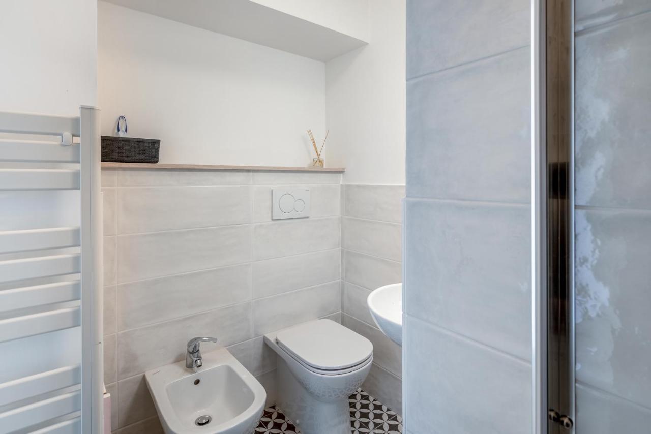 Family & Friends Rooms With Shared Bathroom بادوفا المظهر الخارجي الصورة